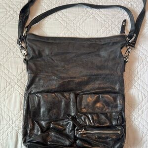 Hobo International Explorer Large Fold-over Black
Leather Crossbody Shoulder Bag